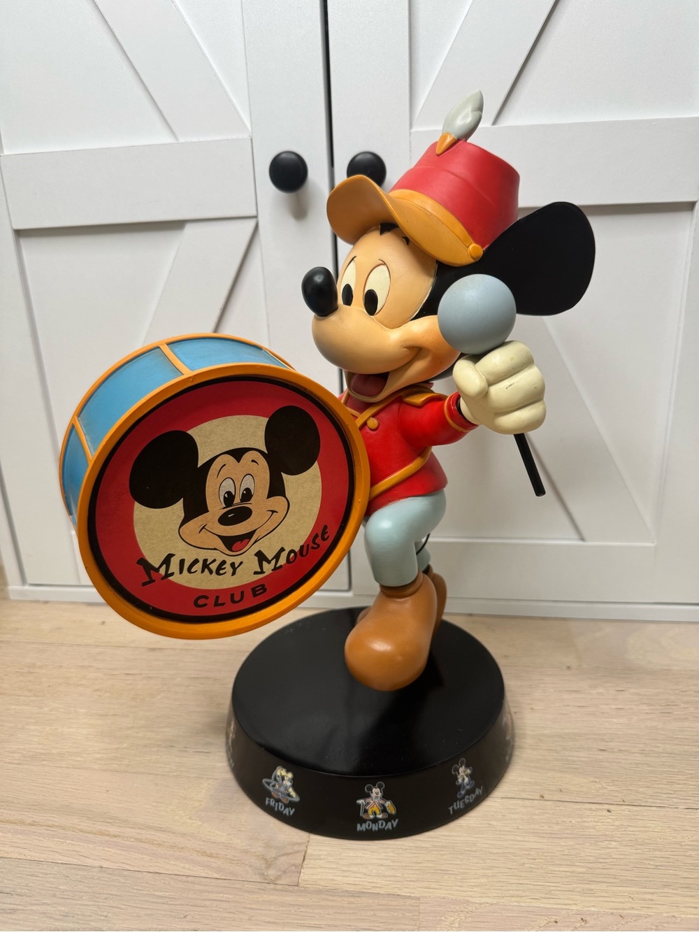 Limited Edition Mickey Mouse Leader of the Pack Figurine